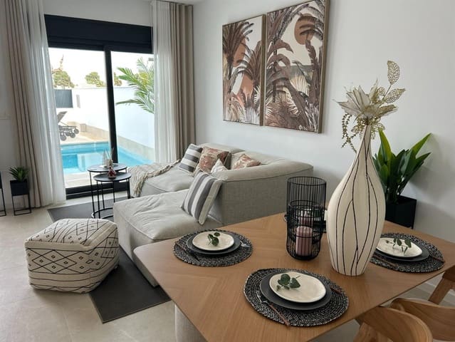 3 slaapkamer Villa te koop in San Pedro del Pinatar ciudad, San Pedro del Pinatar met zwembad - € 345.000 (Ref: 7921039)