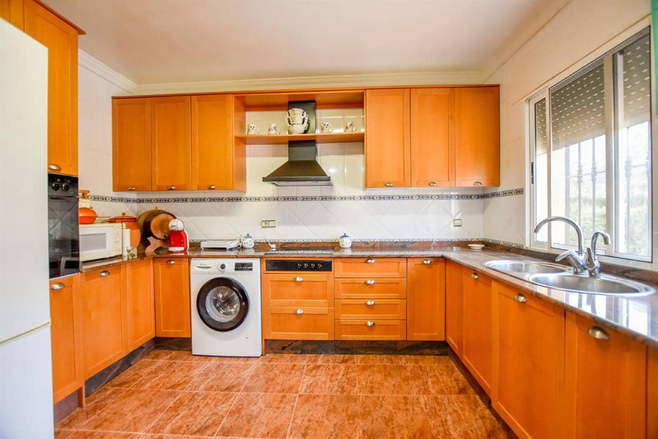 4 soveværelse Villa til salg i Pilar de Jaravia - € 330.000 (Ref: 7973845)