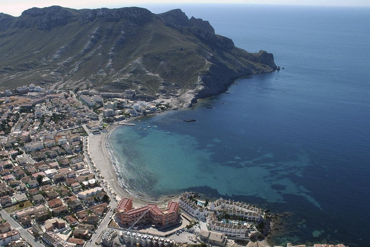 4 soveværelse Rækkehus til salg i Calabardina med swimmingpool - € 260.000 (Ref: 8050997)