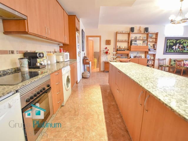 3 soveværelse Villa til salg i Urcal, Huércal-Overa med swimmingpool - € 285.000 (Ref: 8121144)