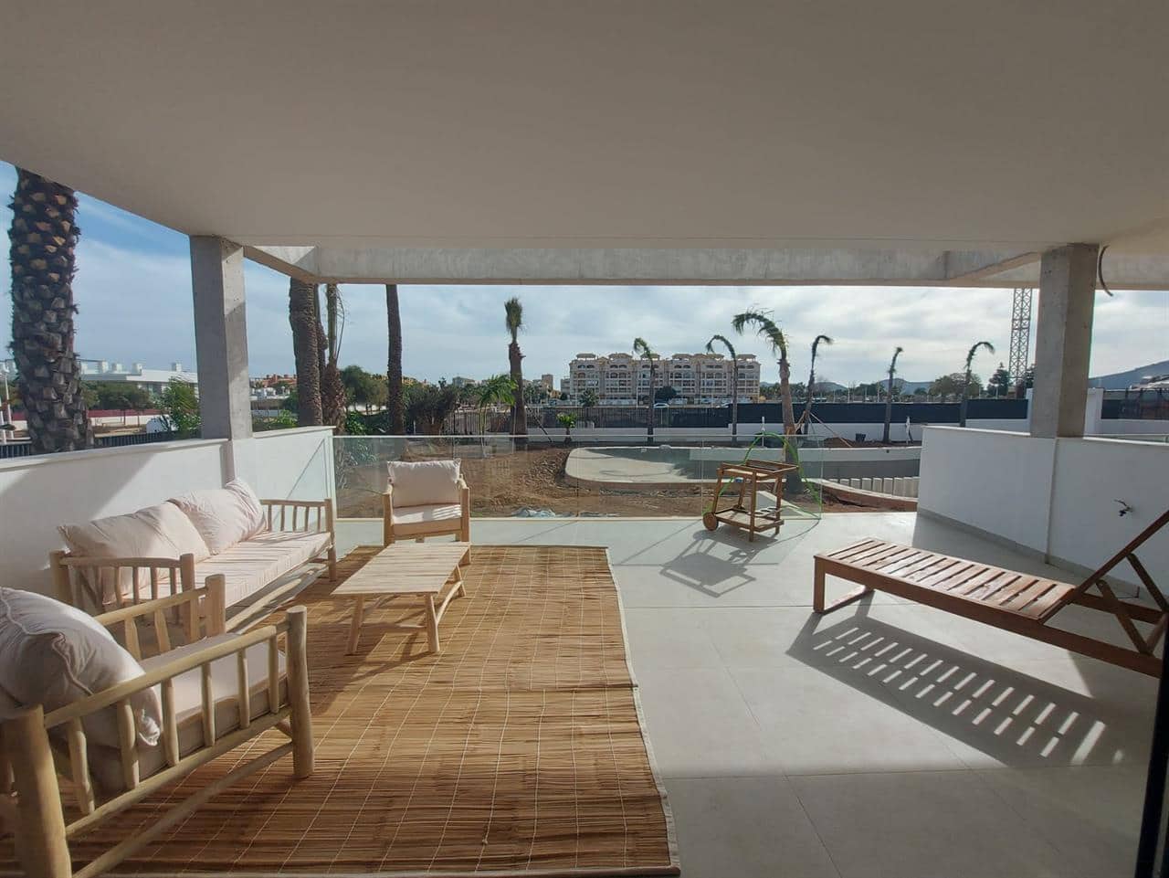 2 slaapkamer Penthouse te koop in La Manga del Mar Menor met zwembad - € 325.000 (Ref: 8135008)