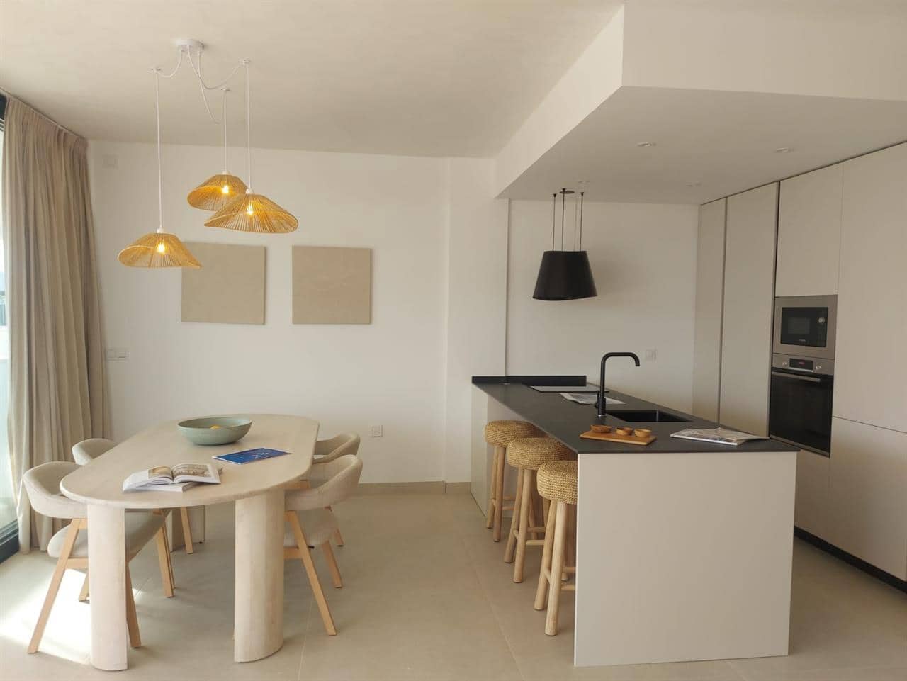 2 slaapkamer Penthouse te koop in La Manga del Mar Menor met zwembad - € 325.000 (Ref: 8135008)