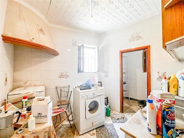 7 slaapkamer Rijtjeshuis te koop in La Huelga, Sorbas - € 125.000 (Ref: 8197796)
