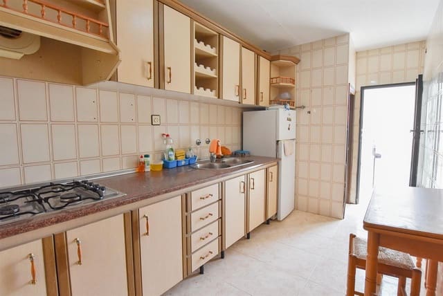 4 sovrum Radhus till salu i Santopétar, Taberno - 89 000 € (Ref: 8211029)