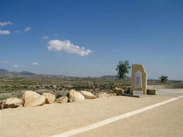 1 sovrum Radhus till salu i Santopétar, Taberno - 35 000 € (Ref: 8211030)