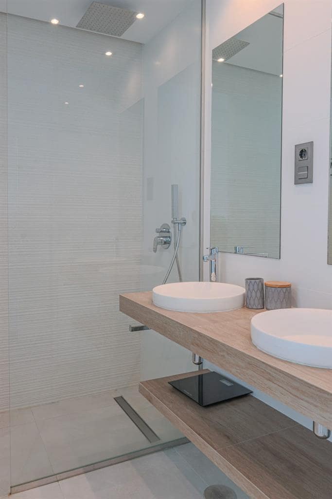 3 bedroom Apartment for sale in El Raso with pool - € 295,000 (Ref: 8370671)