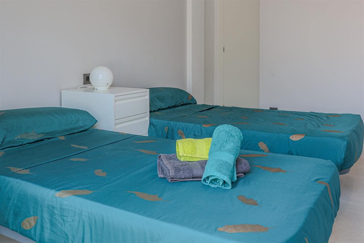 3 bedroom Apartment for sale in El Raso with pool - € 295,000 (Ref: 8370671)