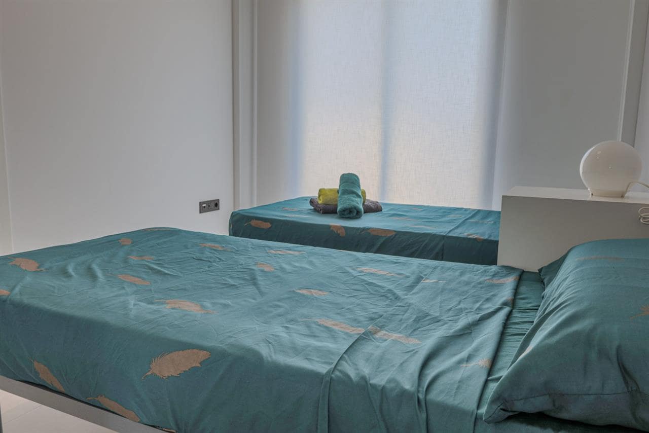 3 bedroom Apartment for sale in El Raso with pool - € 295,000 (Ref: 8370671)