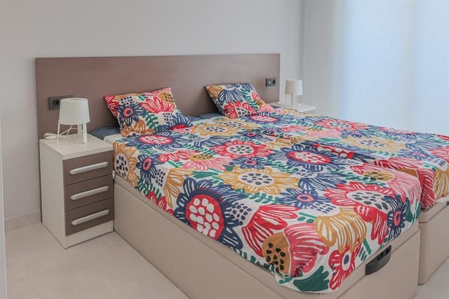 Apartamento de 3 habitaciones en El Raso, Guardamar del Segura en venta con piscina - 295.000 € (Ref: 8370671)