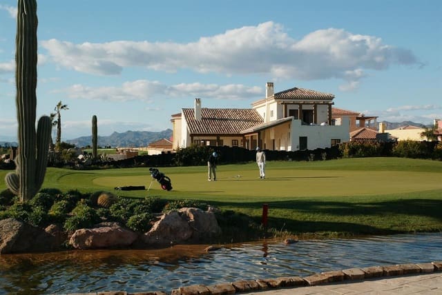 Bouwgrond te koop in Cuevas del Almanzora - € 300.000 (Ref: 8399490)