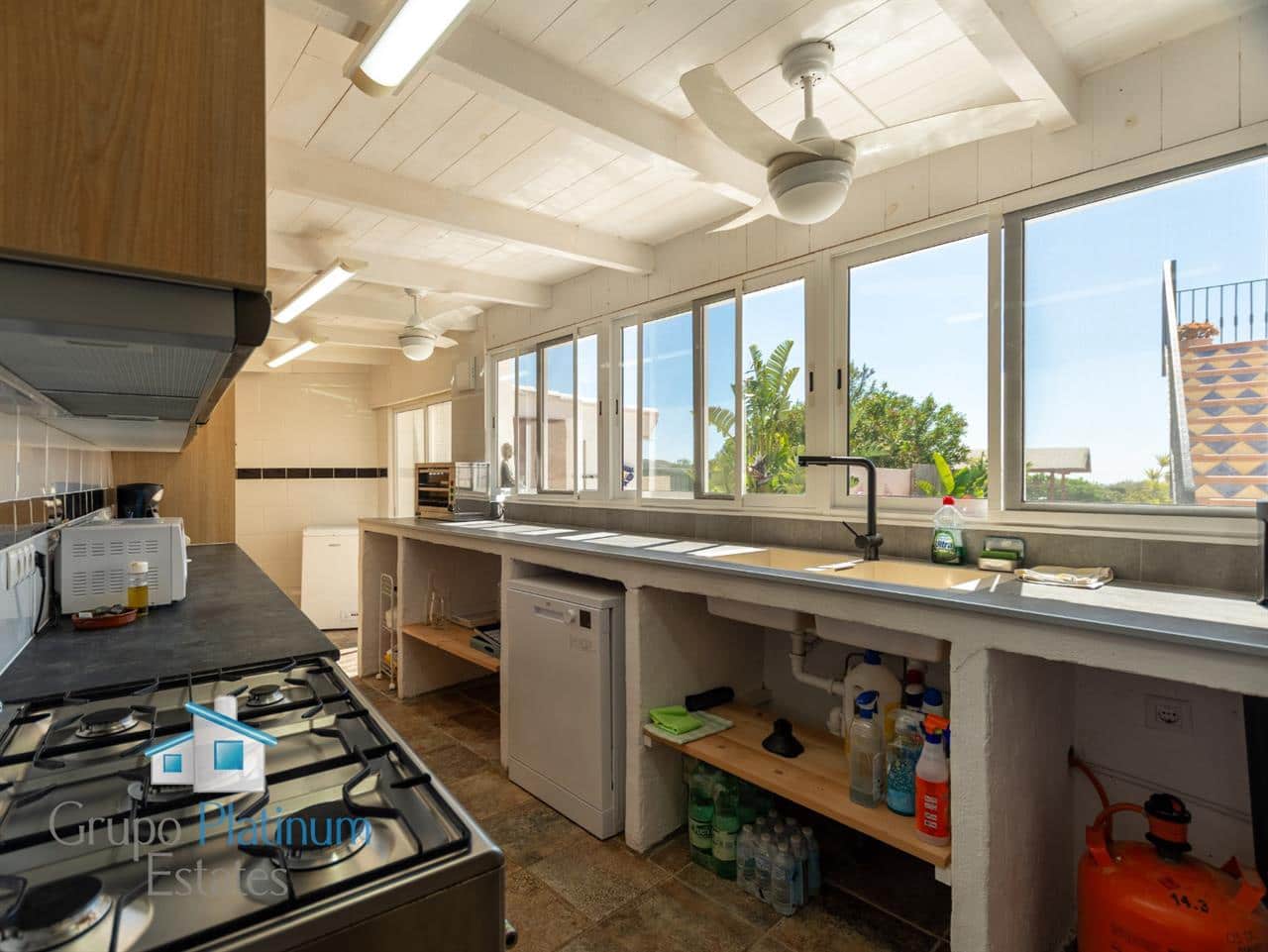 6 makuuhuone Huvila myytävänä paikassa Antas mukana uima-altaan - 675 000 € (Ref: 8399494)
