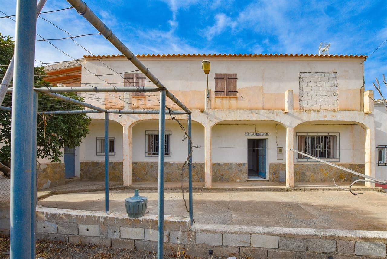 3 slaapkamer Villa te koop in Los Pardos - € 110.000 (Ref: 8424161)