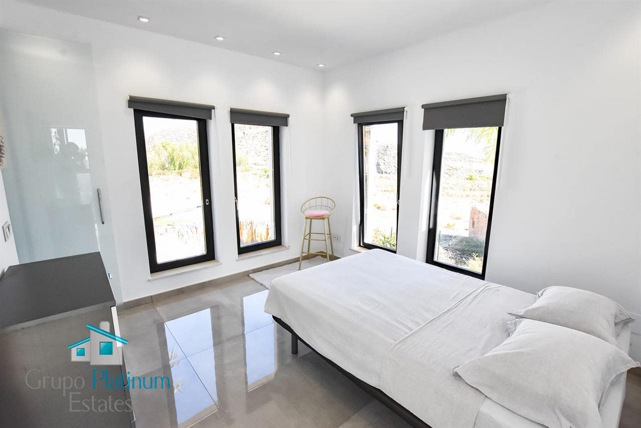 3 soveværelse Villa til salg i Pilar de Jaravia - € 795.000 (Ref: 8533742)