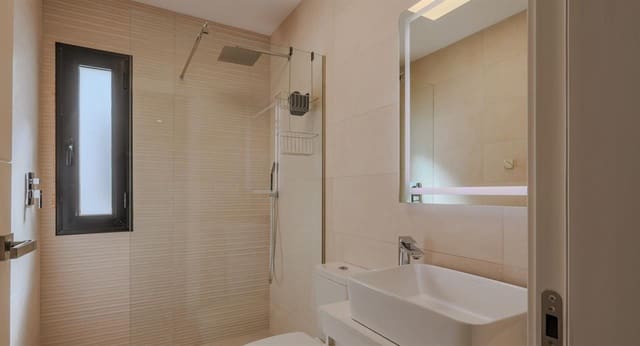 3 makuuhuone Rivitalo myytävänä paikassa Santiago de la Ribera, San Javier mukana uima-altaan - 410 000 € (Ref: 8573932)