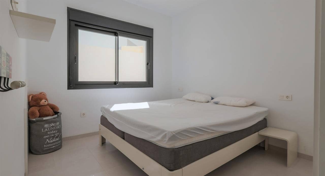 3 sypialnia Dom szeregowy na sprzedaż w Santiago de la Ribera z basenem - 410 000 € (Ref: 8573932)