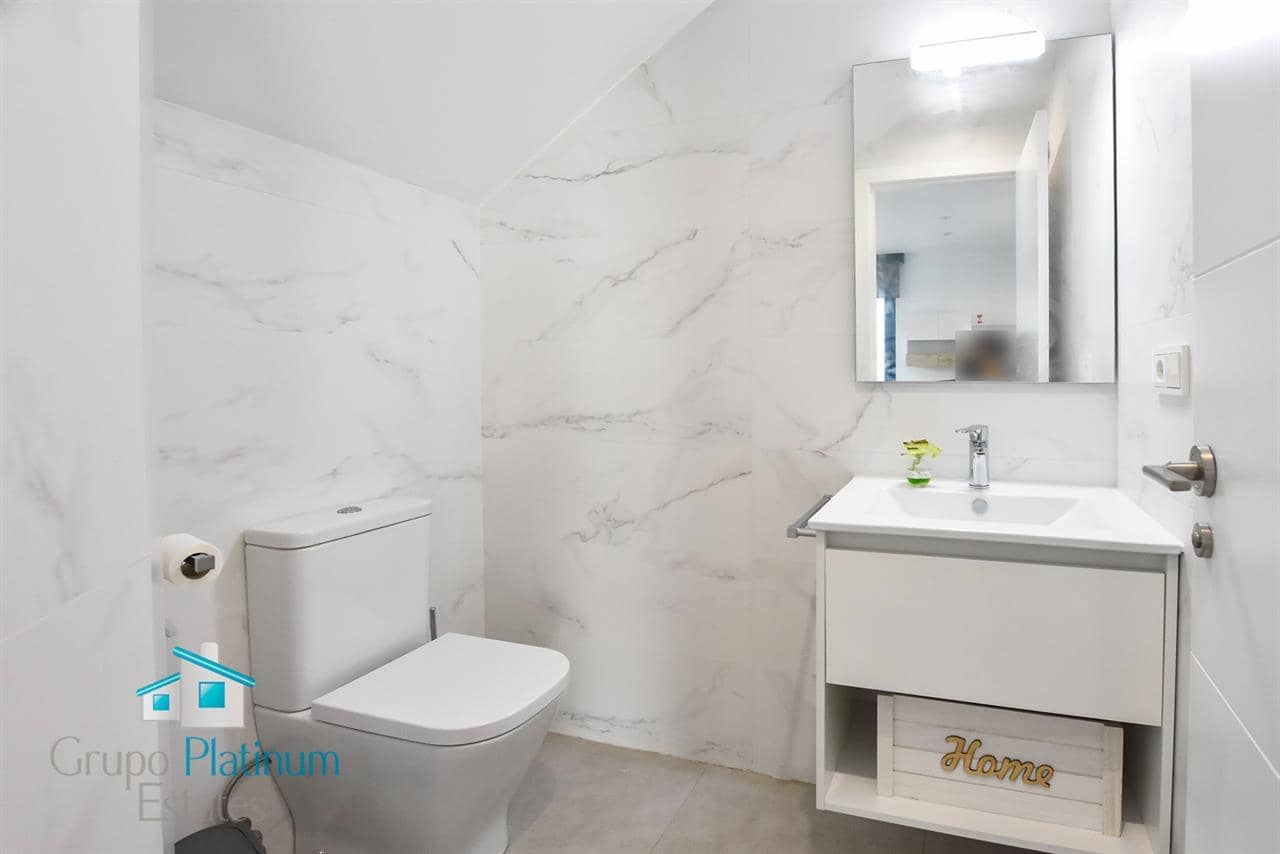 3 soveværelse Rækkehus til salg i San Juan de los Terreros med swimmingpool - € 299.999 (Ref: 8588383)