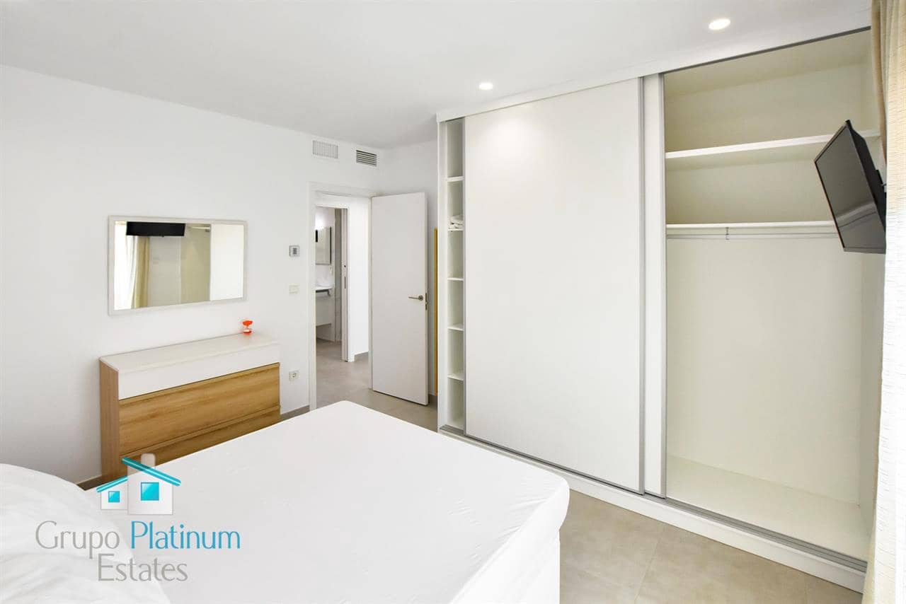 3 soveværelse Rækkehus til salg i San Juan de los Terreros med swimmingpool - € 299.999 (Ref: 8588383)