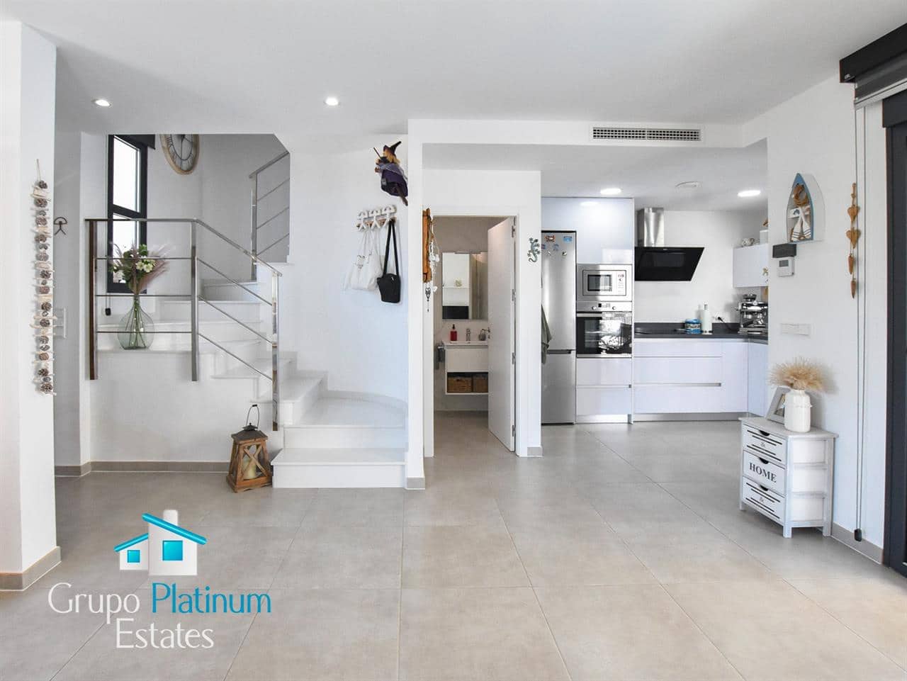 3 soveværelse Rækkehus til salg i San Juan de los Terreros med swimmingpool - € 299.999 (Ref: 8588383)