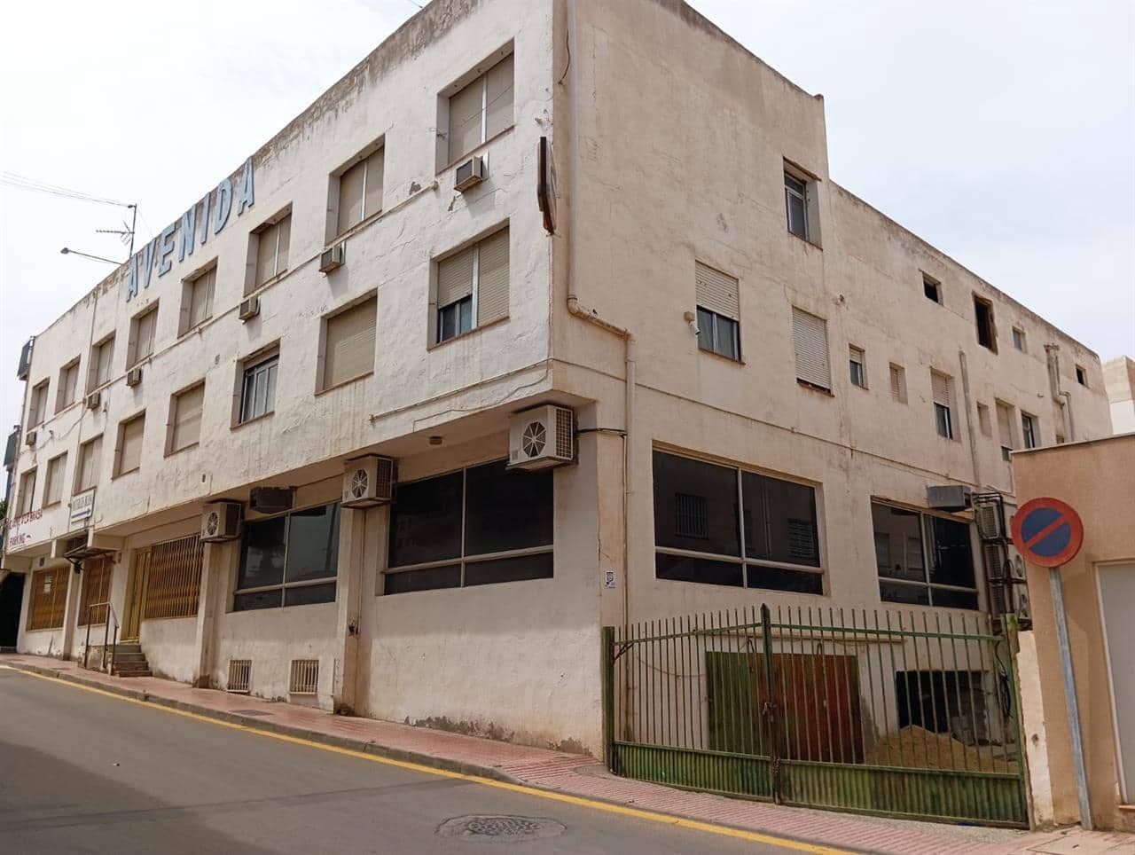 36 sovrum Villa till salu i Huercal-Overa - 850 000 € (Ref: 8615054)