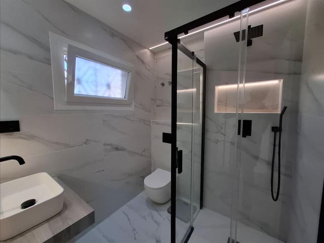 2 slaapkamer Appartement te koop in Calahonda, Mijas met zwembad - € 550.000 (Ref: 8630003)