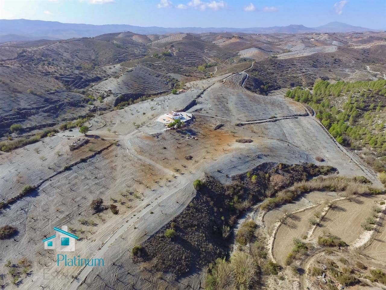 5 sovrum Villa till salu i Henares med pool - 259 000 € (Ref: 8645820)