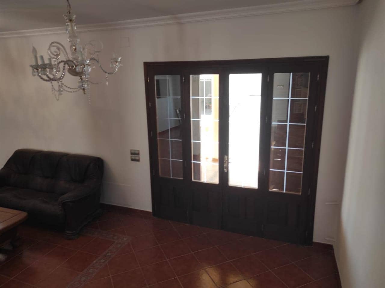 10 soveværelse Villa til salg i Cela - € 395.000 (Ref: 8671791)