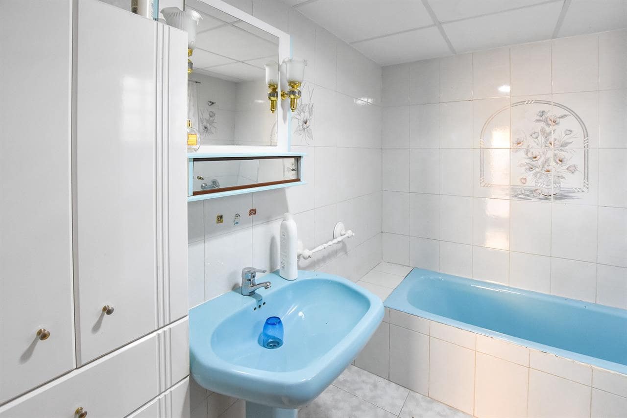 3 bedroom Villa for sale in La Alfoquia - € 159,000 (Ref: 8703914)