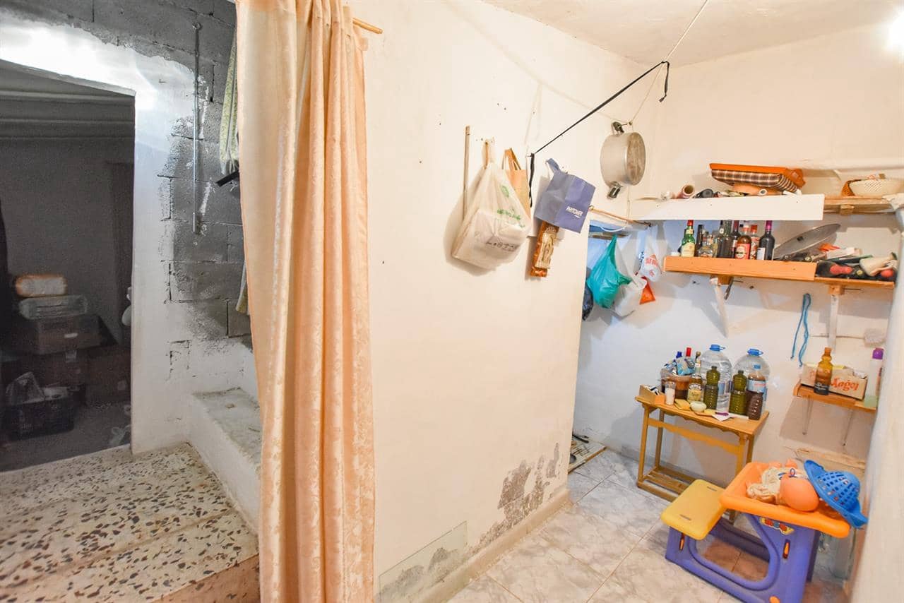 3 bedroom Villa for sale in La Alfoquia - € 159,000 (Ref: 8703914)