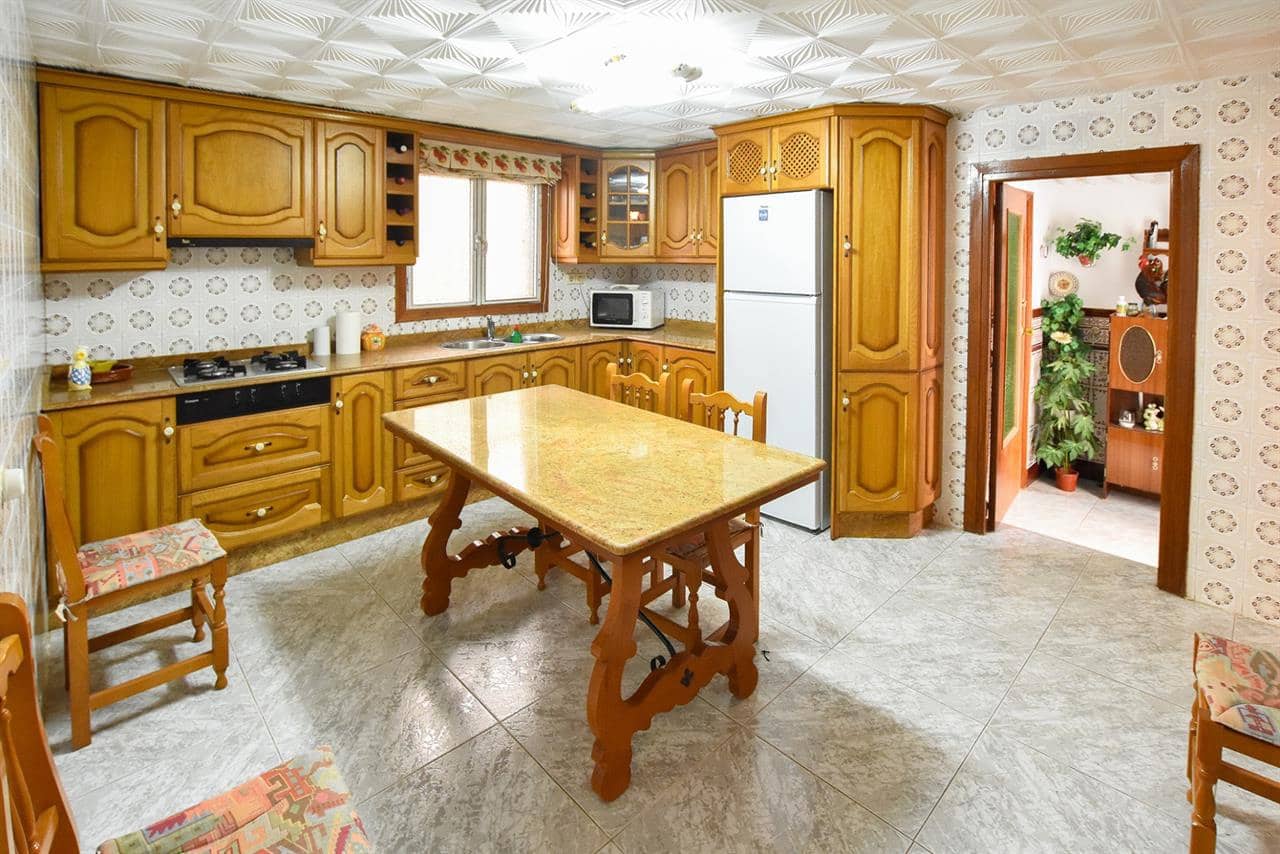 3 bedroom Villa for sale in La Alfoquia - € 159,000 (Ref: 8703914)