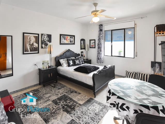 6 sypialnia Willa na sprzedaż w Las Vertientes, Cúllar z basenem - 165 000 € (Ref: 8759876)