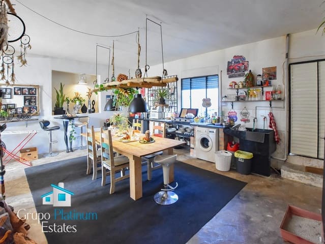 6 sypialnia Willa na sprzedaż w Las Vertientes, Cúllar z basenem - 165 000 € (Ref: 8759876)