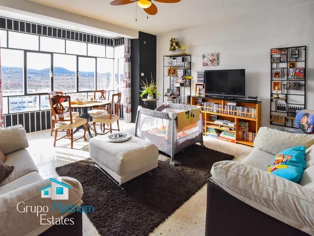 6 Zimmer Villa zu verkaufen in Las Vertientes, Cúllar mit Pool - 149.000 € (Ref: 8759876)