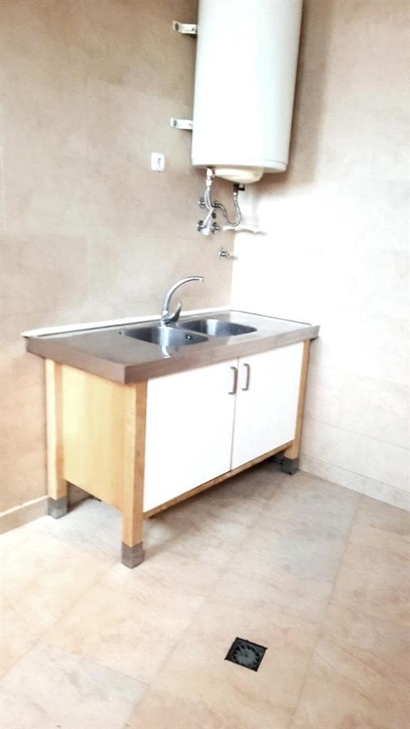 Komercyjne do wynajęcia w San Juan de los Terreros - 1 400 € (Ref: 8868430)