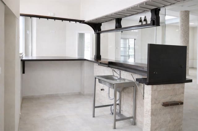 Local Commercial à louer à San Juan de los Terreros, Pulpí - 1 400 € (Ref: 8868430)