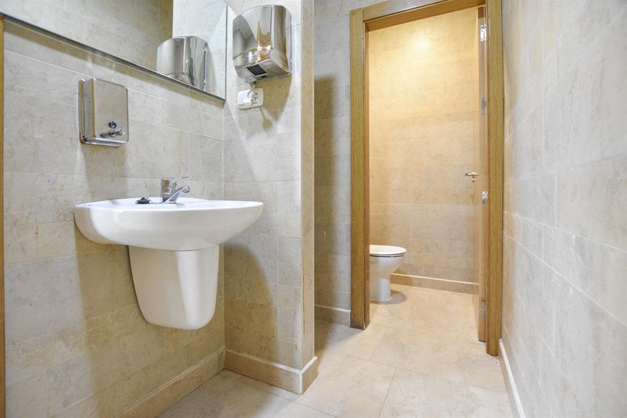 Erhverv til leje i San Juan de los Terreros - € 850 (Ref: 8923687)