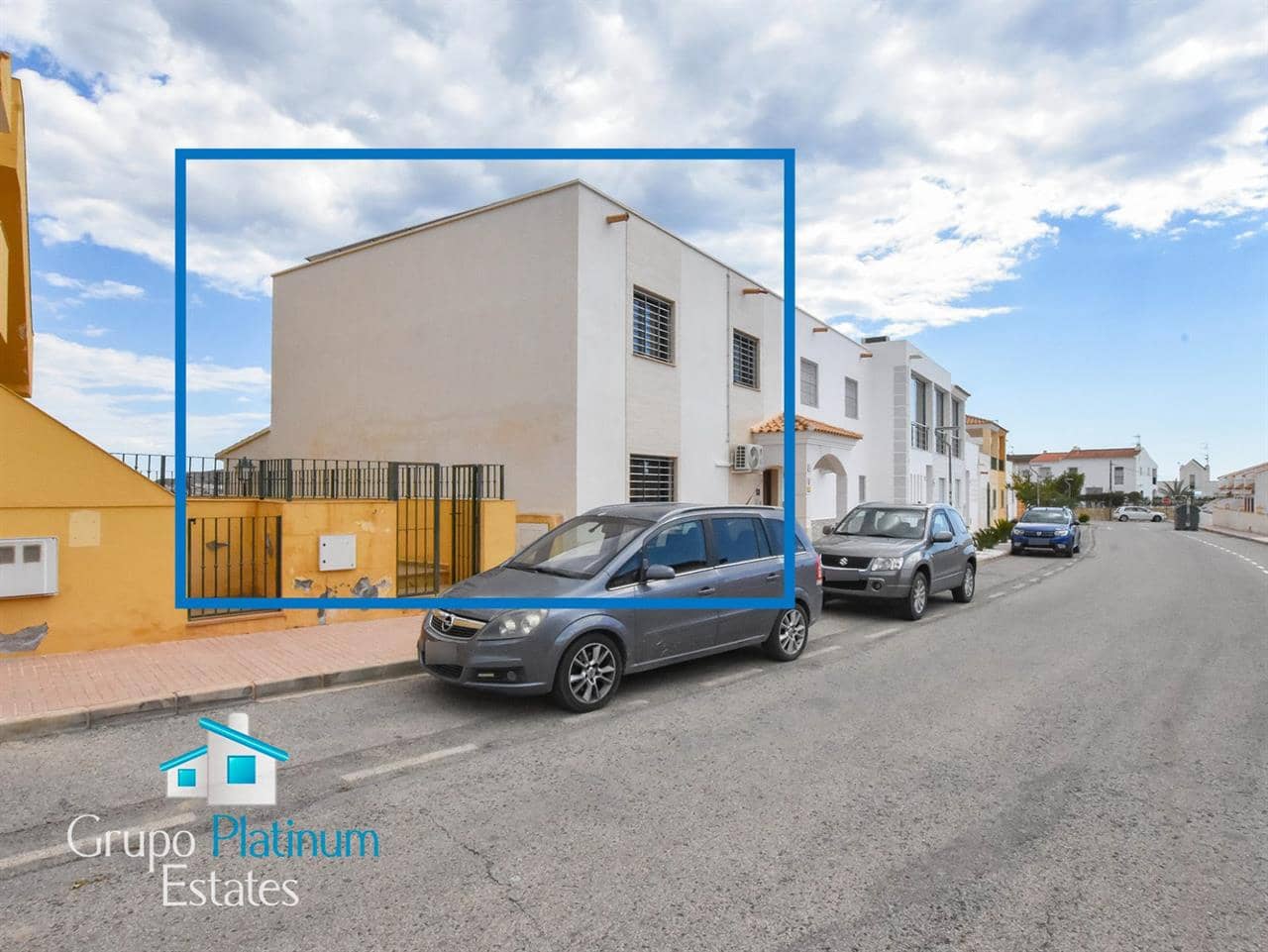 3 chambre Villa/Maison à vendre à San Juan de los Terreros avec piscine - 380 000 € (Ref: 8970175)