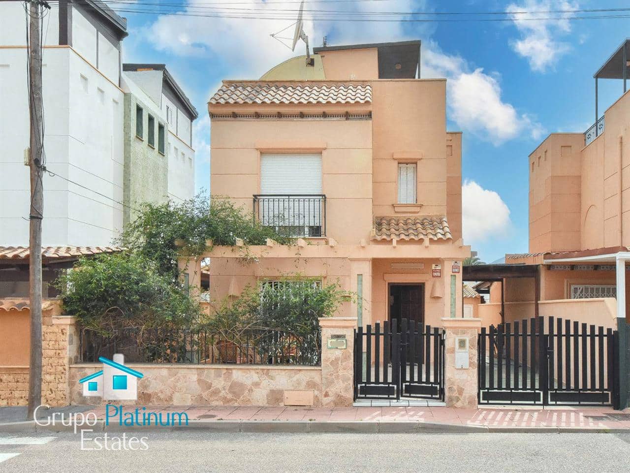 3 slaapkamer Villa te koop in San Juan de los Terreros - € 267.000 (Ref: 9048605)