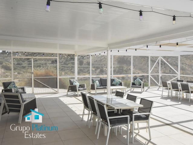 5 sovrum Villa till salu i Santa Maria de Nieva, Huércal-Overa med pool - 525 000 € (Ref: 9106410)