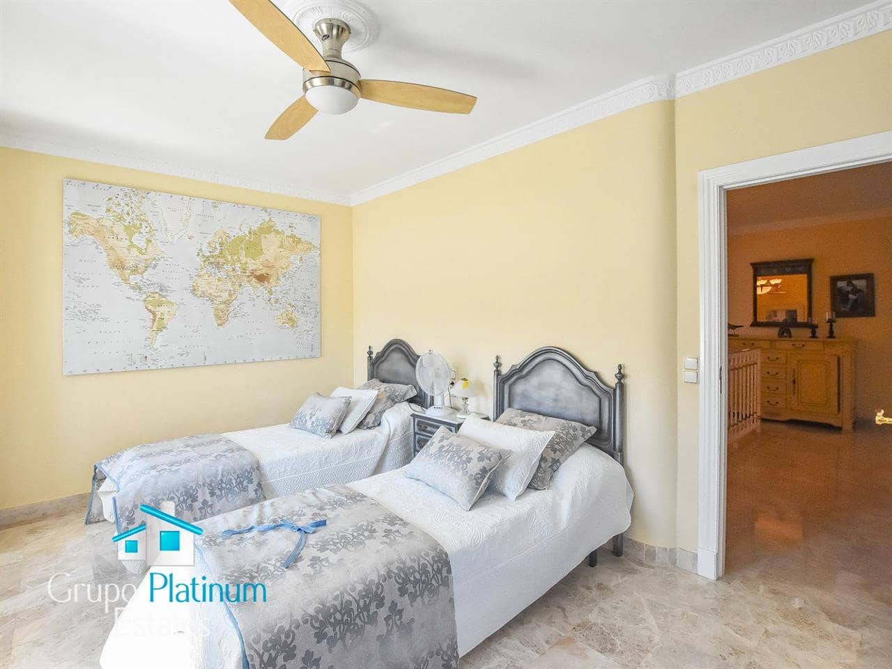 3 soveværelse Villa til salg i Calabardina med swimmingpool - € 1.258.080 (Ref: 9110137)