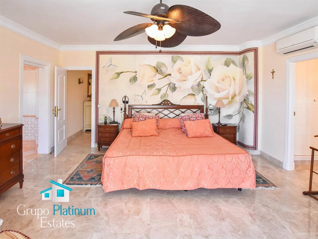 3 soveværelse Villa til salg i Calabardina med swimmingpool - € 1.258.080 (Ref: 9110137)