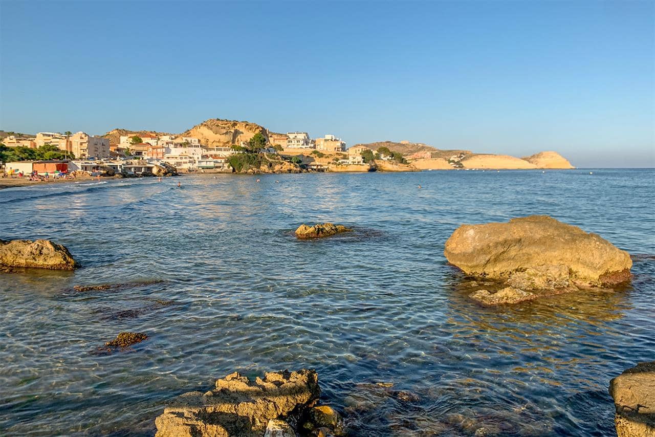 4 soveværelse Rækkehus til salg i San Juan de los Terreros med swimmingpool - € 350.000 (Ref: 9112199)