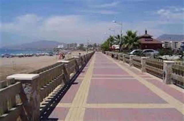 4 quarto Moradia em Banda para venda em San Juan de los Terreros, Pulpí com piscina - 350 000 € (Ref: 9112201)