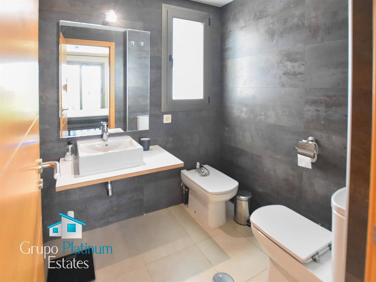 2 makuuhuone Huoneisto myytävänä paikassa San Juan de los Terreros mukana uima-altaan - 234 950 € (Ref: 9126686)