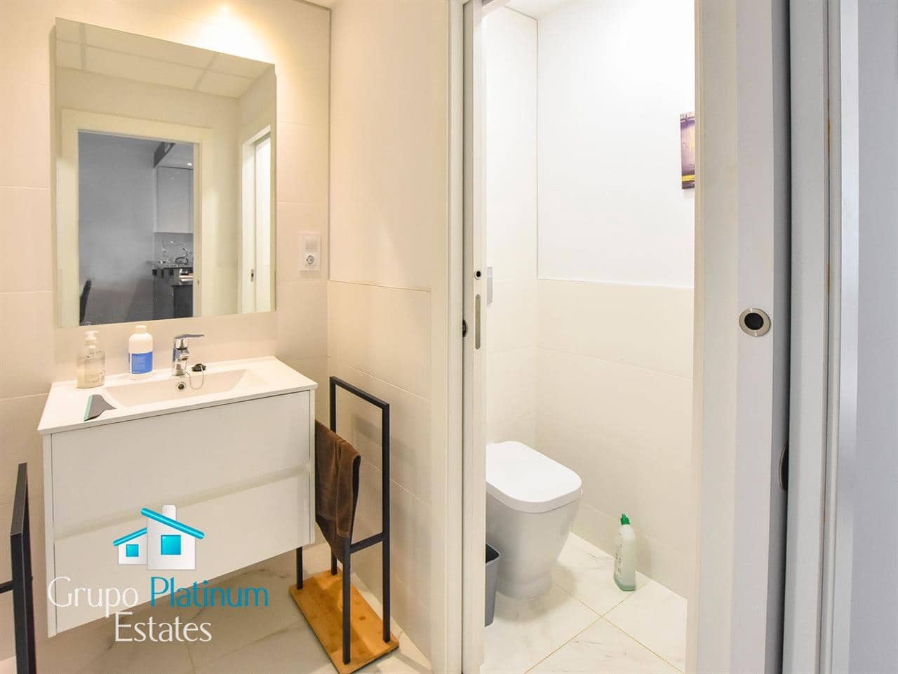 2 bedroom Apartment for sale in San Juan de los Terreros with pool - € 189,000 (Ref: 9159334)