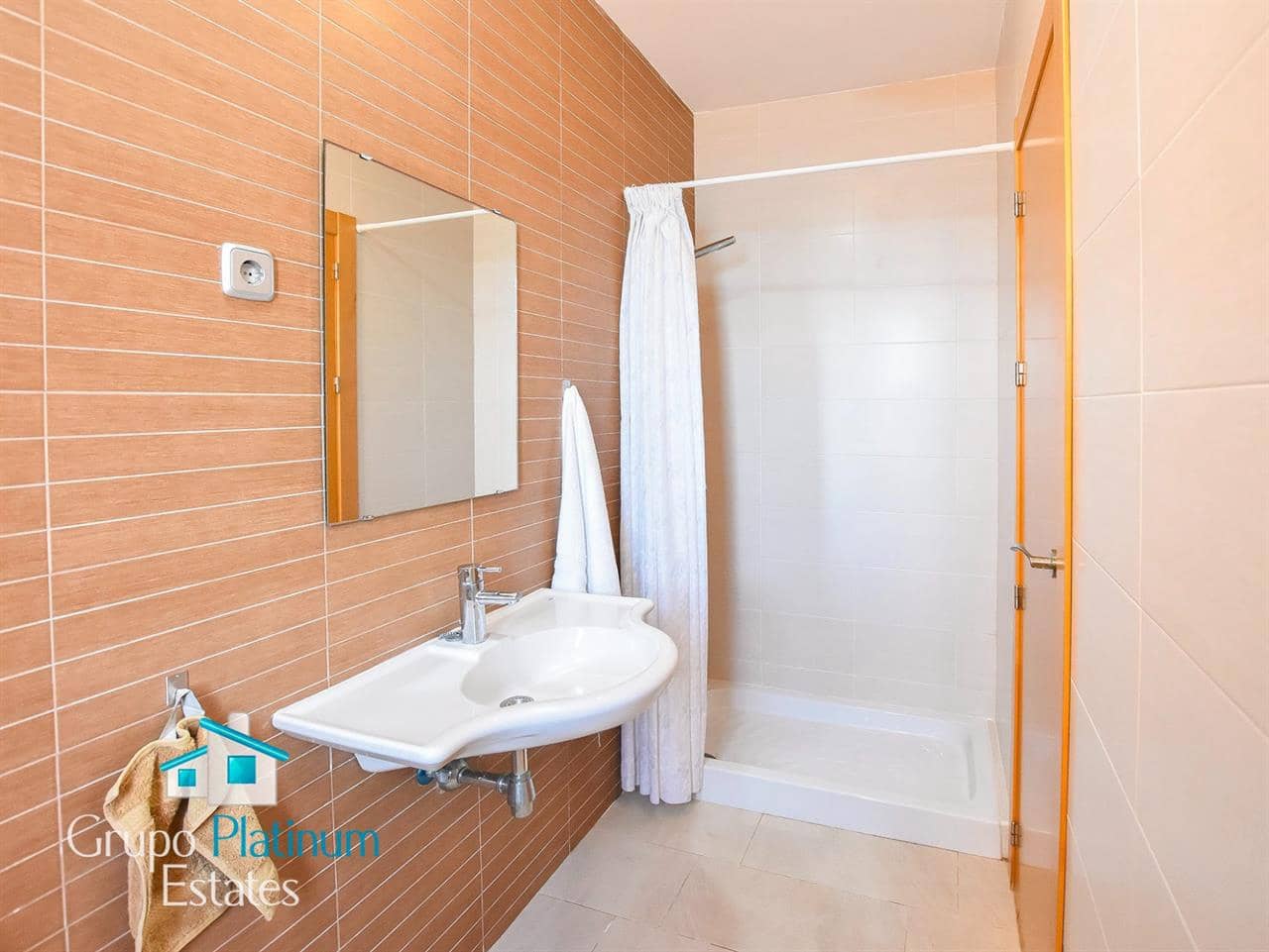 3 slaapkamer Rijtjeshuis te koop in San Juan de los Terreros - € 332.000 (Ref: 9185540)