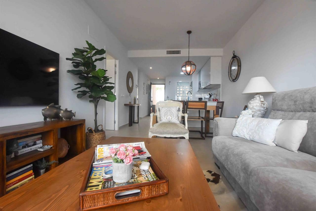 2 slaapkamer Appartement te koop in San Juan de los Terreros met zwembad - € 287.000 (Ref: 9192188)