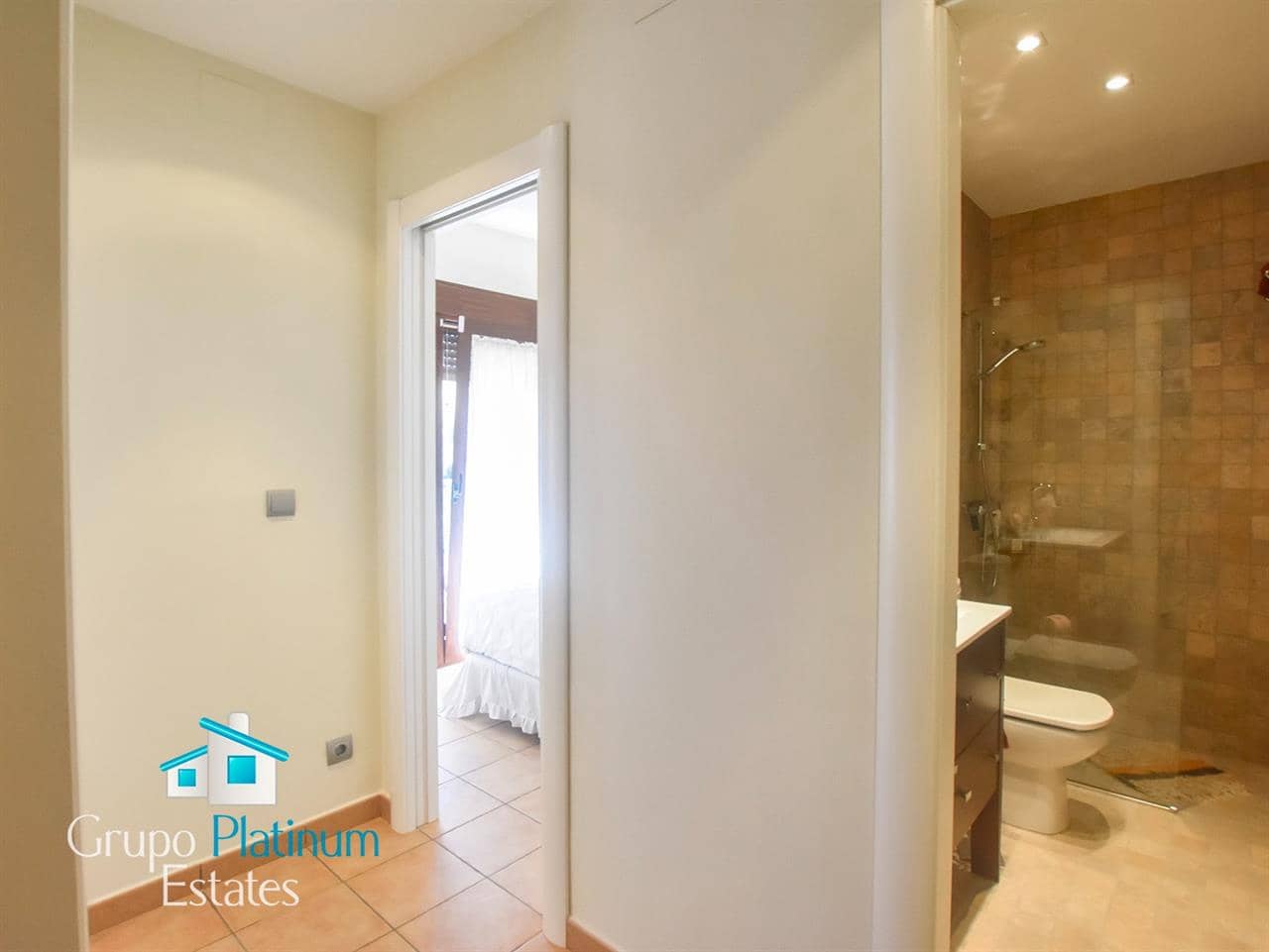 3 soveværelse Rækkehus til salg i Cullar - € 260.000 (Ref: 9197635)