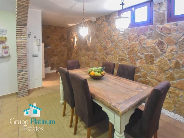 3 slaapkamer Rijtjeshuis te koop in Cúllar - € 260.000 (Ref: 9197635)