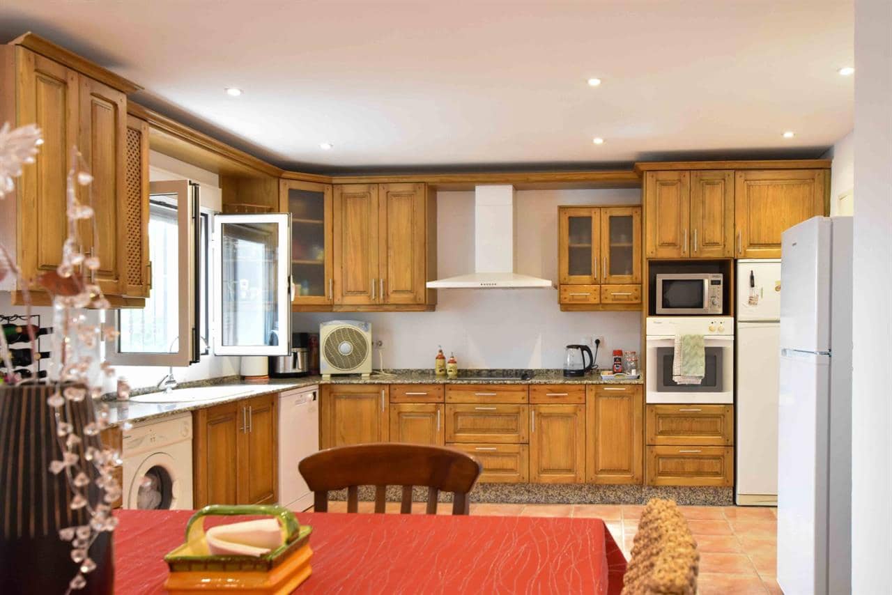 3 slaapkamer Villa te koop in Huercal-Overa met zwembad - € 259.950 (Ref: 9206388)