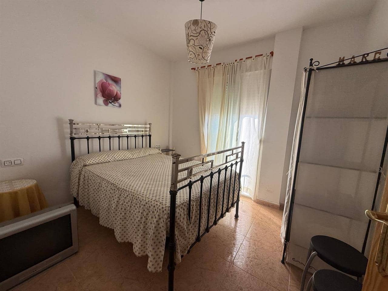 4 makuuhuone Rivitalo myytävänä paikassa Taberno - 109 000 € (Ref: 9208229)